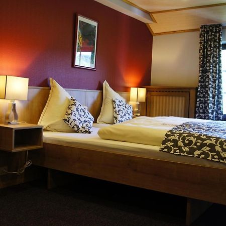 Hotel Rittersprung Ouren ภายนอก รูปภาพ