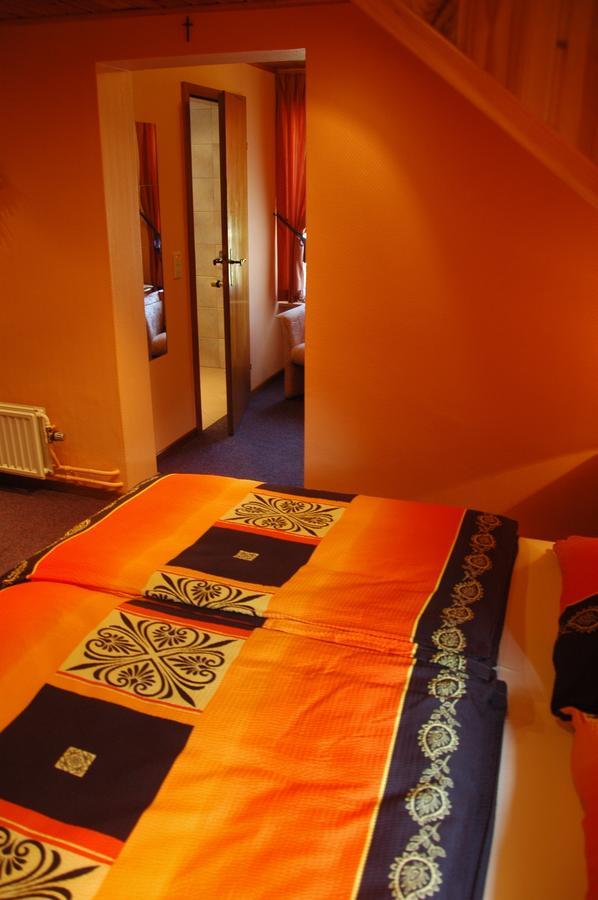 Hotel Rittersprung Ouren ภายนอก รูปภาพ