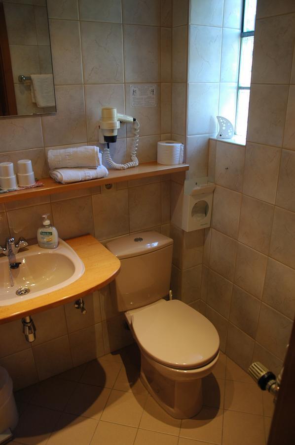 Hotel Rittersprung Ouren ภายนอก รูปภาพ