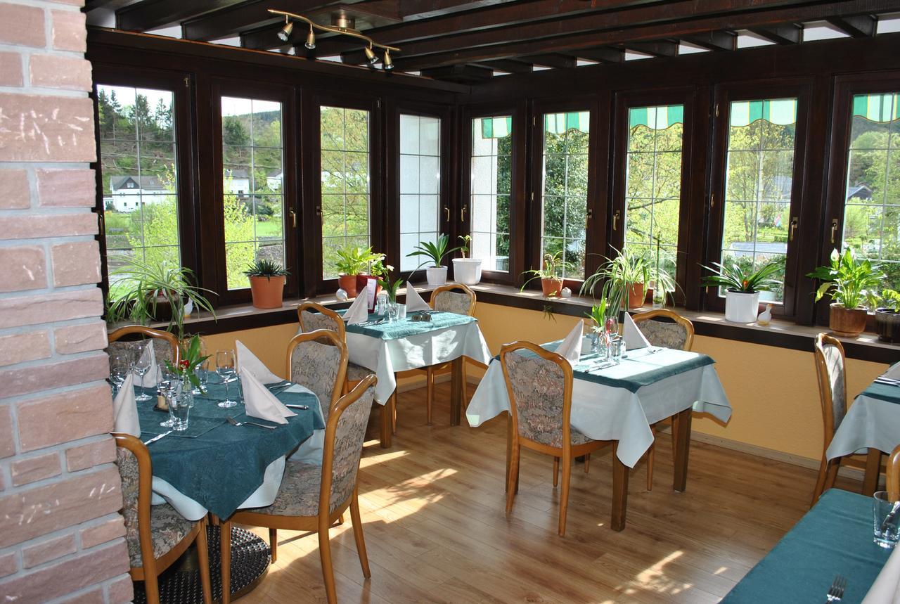 Hotel Rittersprung Ouren ภายนอก รูปภาพ