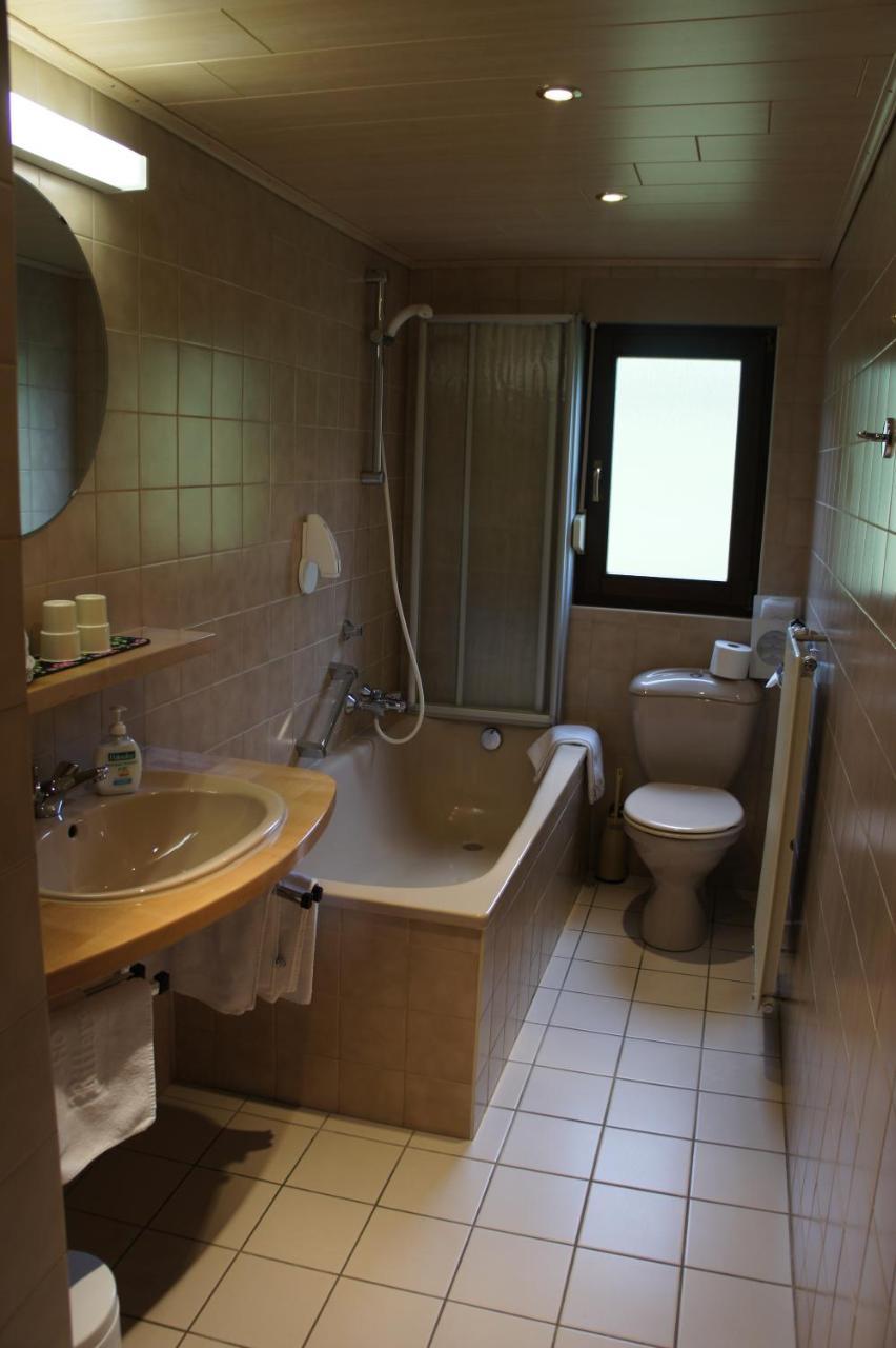 Hotel Rittersprung Ouren ภายนอก รูปภาพ